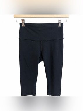 Lululemon Wunder Under High-Rise Crop 17” Full-On Luon Black Leggings Size 6